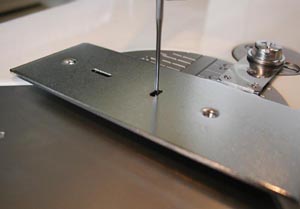 職業用ボタンホール器3
